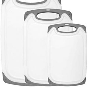 HOMWE Kitchen Cutting Board (3-Piece Set) - Juice Grooves with Easy-Grip Handles - BPA-Free, Non-Porous, Dishwasher Safe - Multiple Sizes (Gray)